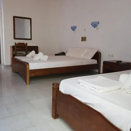 Silver Rocks 3* Chrisi Akti (Paros)